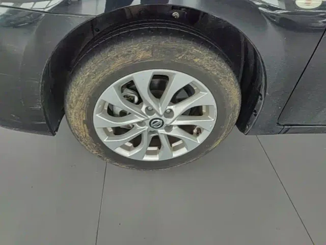 Nissan Sylphy — Фото автомобиля 22