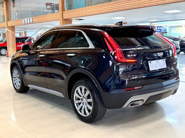 Cadillac XT4 — Фото автомобиля 26