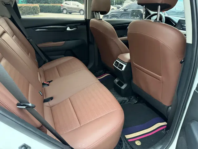 Kia Sportage — Фото автомобиля 13