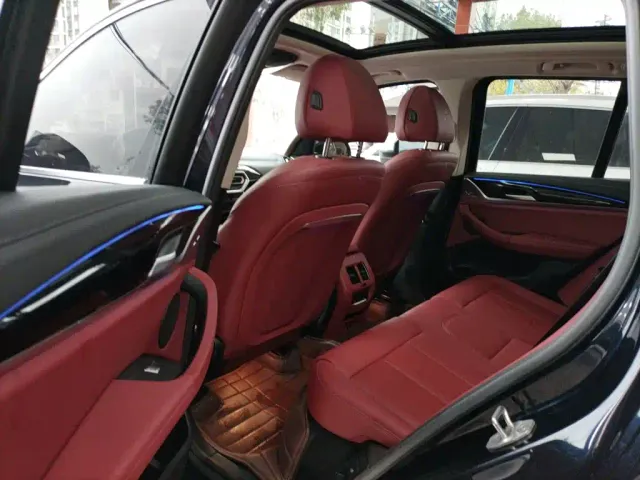 BMW X3 — Фото автомобиля 12