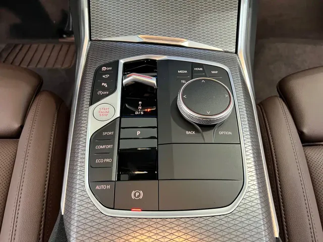 BMW 3 Series — Фото автомобиля 10