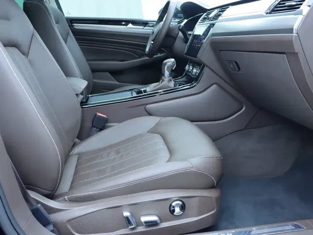Volkswagen Phideon — Фото автомобиля 8