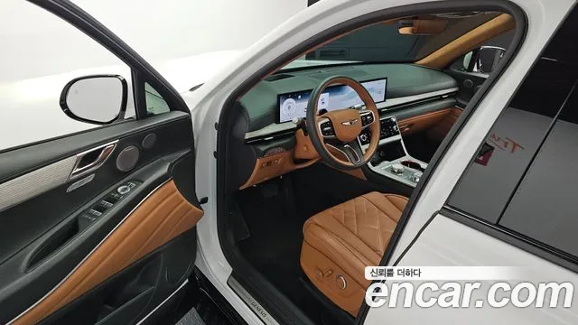 Genesis GV80 — Фото автомобиля 11