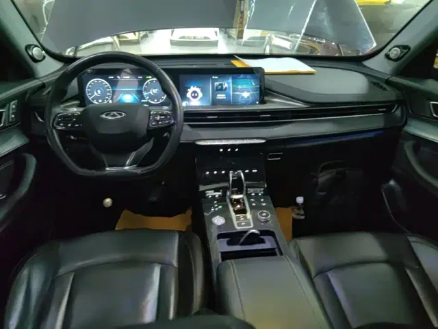 Chery Tiggo 8 PLUS 2021 290TGDI DCT Passion Edition — Фото автомобиля 9