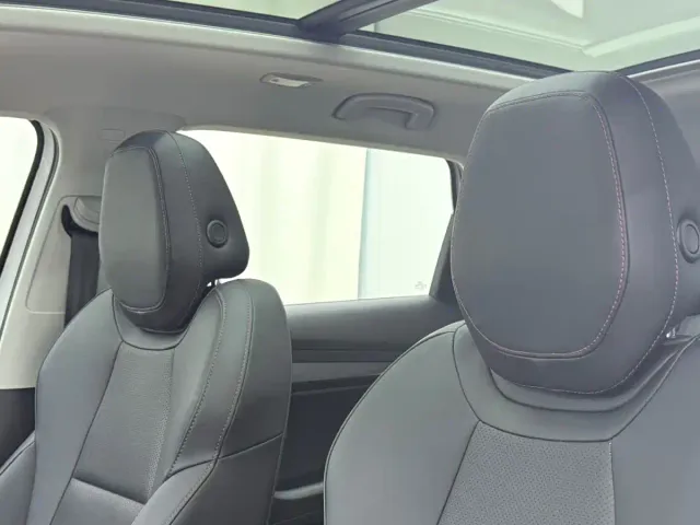 Skoda Karoq — Фото автомобиля 16