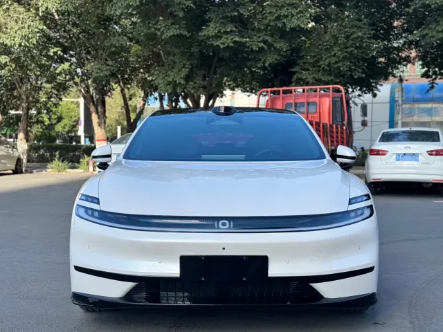 Changan Qiyuan A06 — Фото автомобиля 2