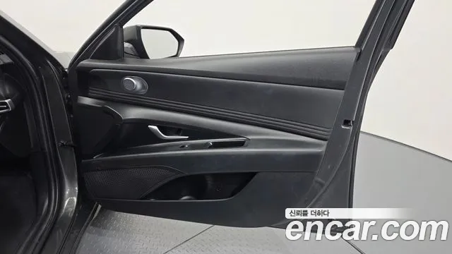 Hyundai AVANTE Новый Avante (CN7) — Фото автомобиля 24