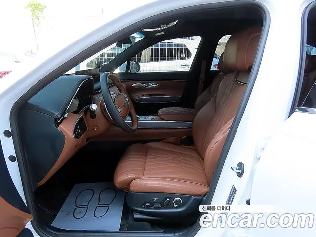 Genesis GV70 2.5T Бензин 2WD — Фото автомобиля 5