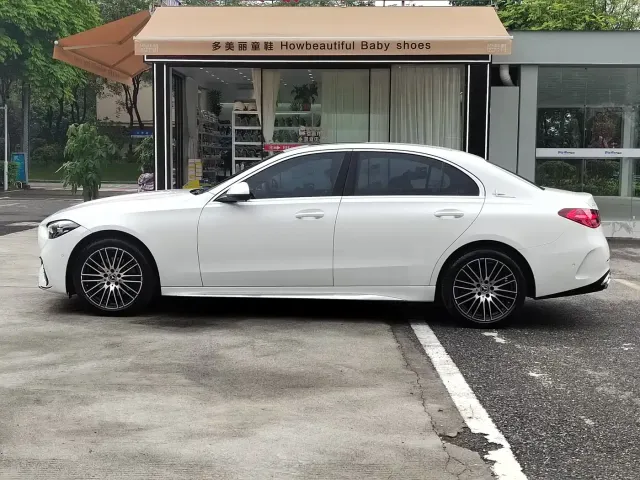 Mercedes-Benz C-Class — Фото автомобиля 5