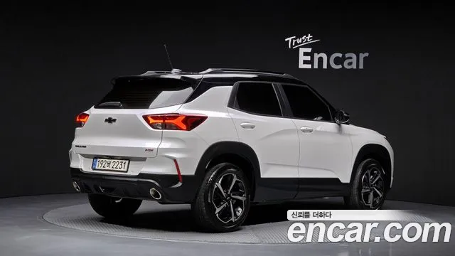 Chevrolet Trailblazer — Фото автомобиля 2