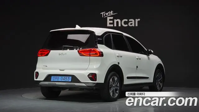 Kia Niro Niro Plus Earth — Фото автомобиля 2