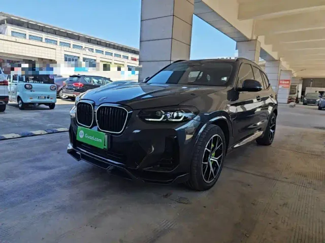 Фотография автомобиля — BMW iX3