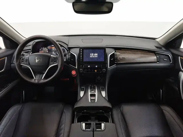 Honda Avancier — Фото автомобиля 5