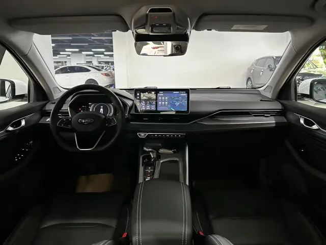 Geely Xingrui — Фото автомобиля 4
