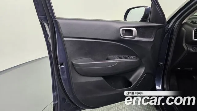 Hyundai Venue Venue 1.6 Premium — Фото автомобиля 22