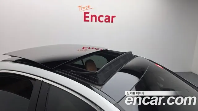 Mercedes-Benz E-Class — Фото автомобиля 27