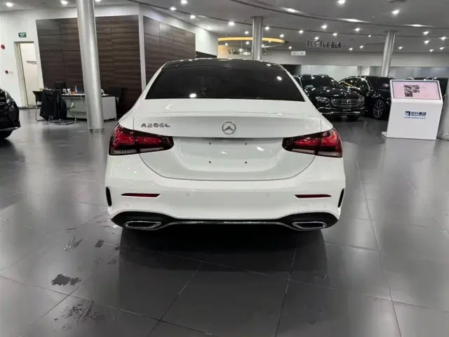 Mercedes-Benz A-Class — Фото автомобиля 4