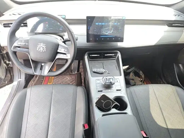 BYD Qin PLUS — Фото автомобиля 5