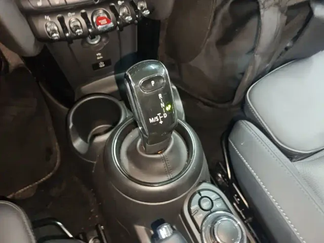 MINI Hatch — Фото автомобиля 13