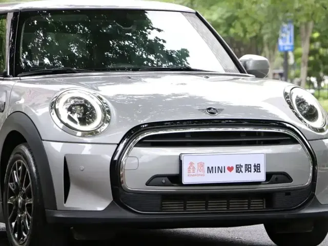 MINI Hatch — Фото автомобиля 7
