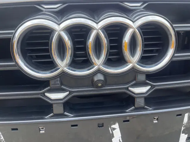 Audi Q3 — Фото автомобиля 14
