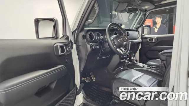 Jeep Wrangler Wrangler (JL) — Фото автомобиля 10
