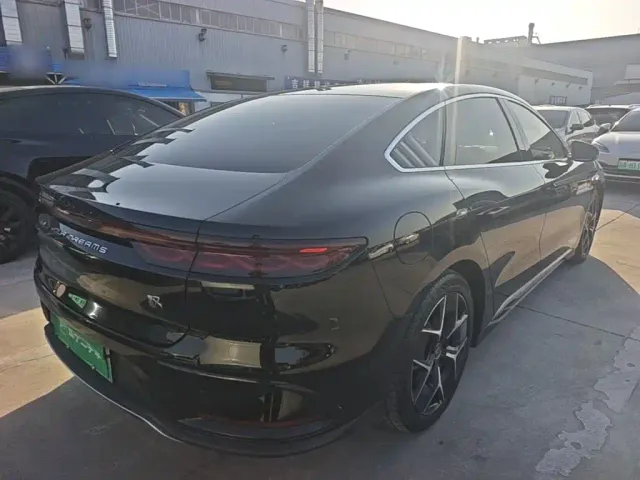 BYD Han — Фото автомобиля 6