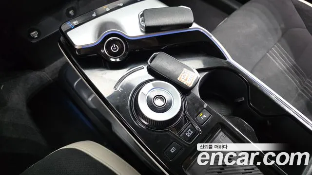 Kia EV6 — Фото автомобиля 9