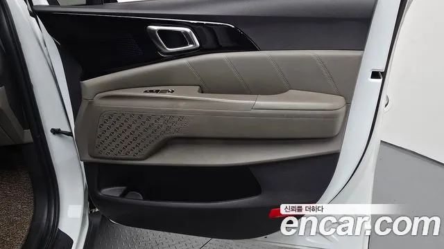 Kia Canival Новый Carnival 4 поколение Бензин 9 мест Signature — Фото автомобиля 23