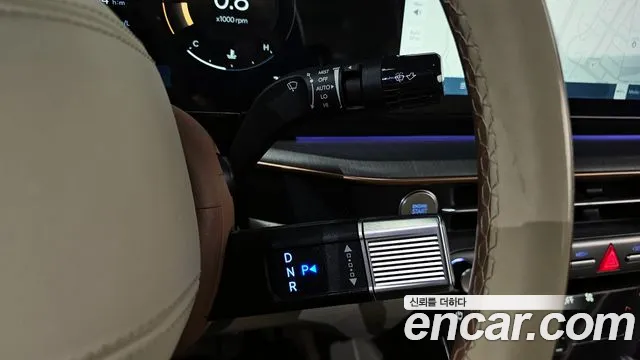 Hyundai Grandeur Grandeur (GN7) 2.5 Бензин 2WD — Фото автомобиля 9