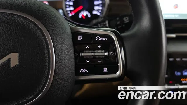 Kia Canival Carnival 4 поколение Дизель 9 мест Prestige — Фото автомобиля 16