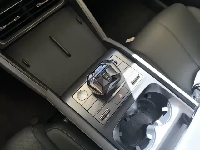 BYD Qin L — Фото автомобиля 13
