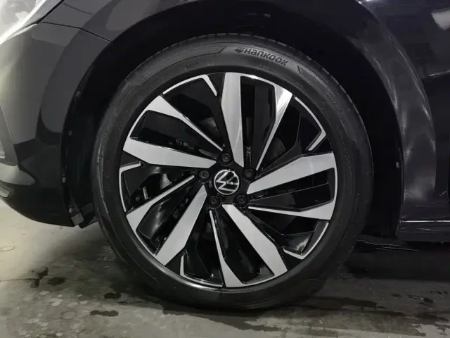 Volkswagen Passat — Фото автомобиля 17