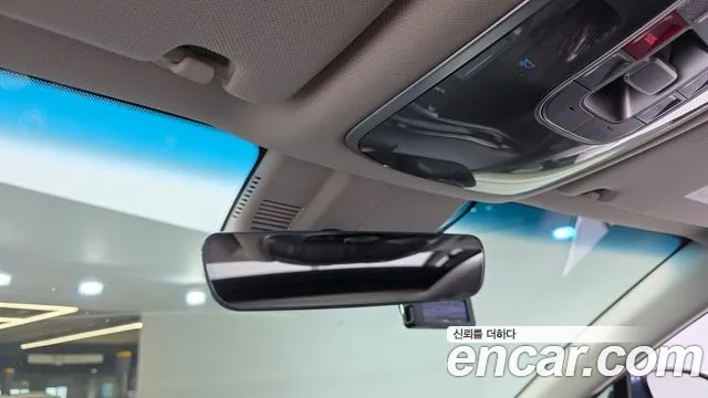 Genesis G80 RG3 — Фото автомобиля 18