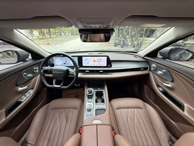 Chery Arrizo 8 — Фото автомобиля 5