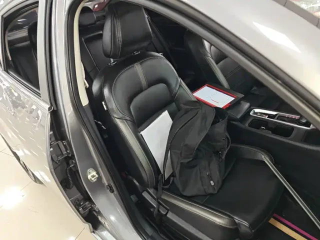 Nissan Sylphy 2023 1.6L CVT Deluxe Edition — Фото автомобиля 19