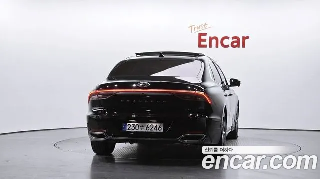 Hyundai Grandeur New — Фото автомобиля 4