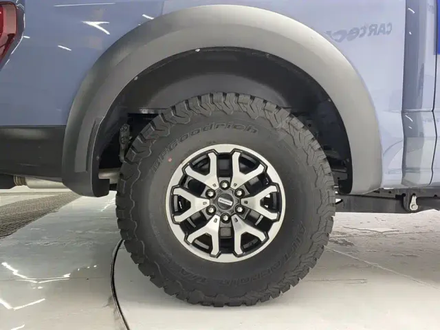 Ford F-150 Raptor — Фото автомобиля 11