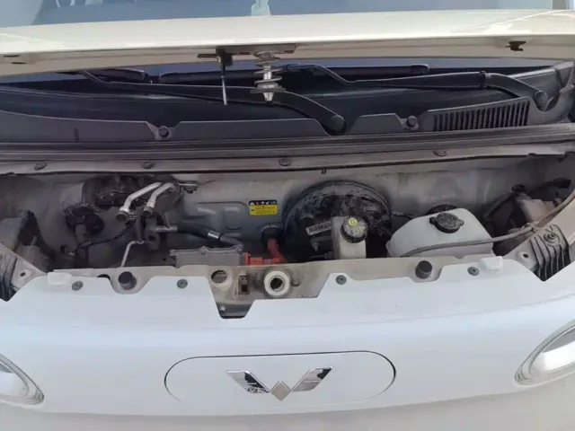 Wuling Hongguang Mini EV — Фото автомобиля 19