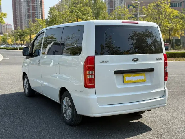 JAC Refine M3 — Фото автомобиля 4