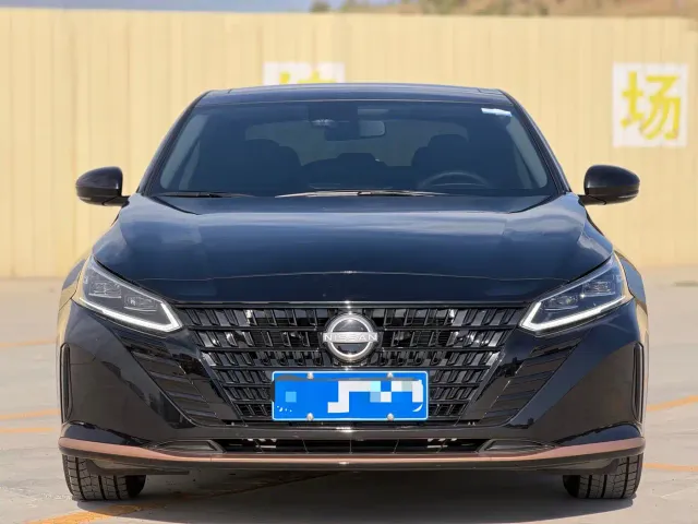Nissan Teana — Фото автомобиля 2