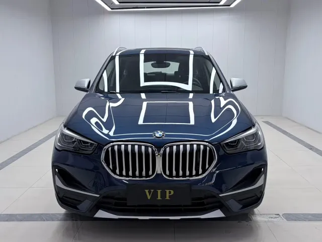 BMW X1 — Фото автомобиля 2