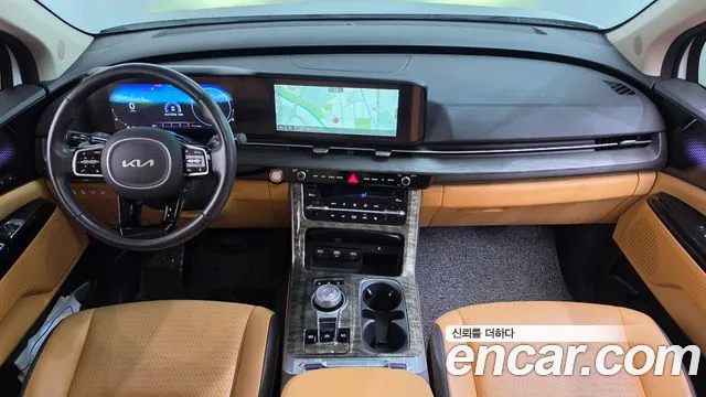 Kia Carnival Generation 4 — Фото автомобиля 10