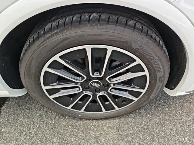 Shangjie SUV — Фото автомобиля 13