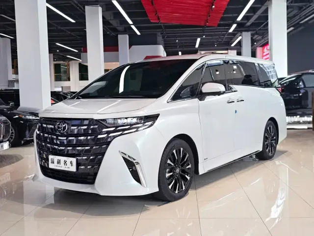 Toyota Alphard — Фото автомобиля 5