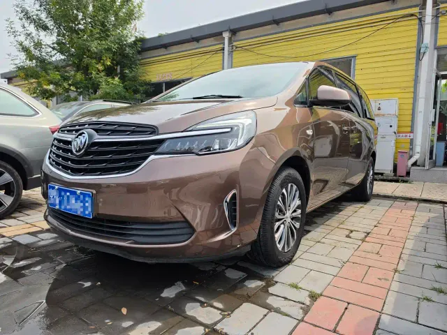 Фотография автомобиля — Buick GL8