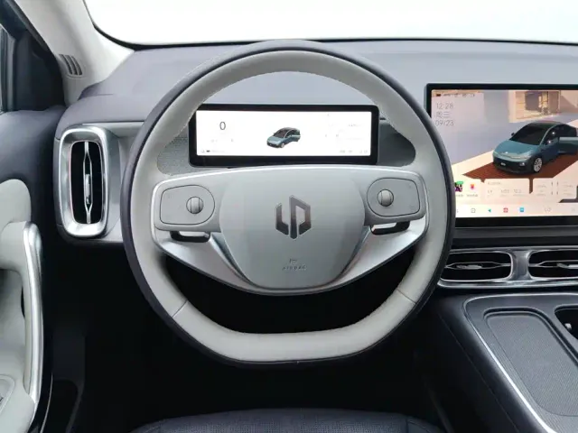 Leapmotor Leapmotor B01 2025 Model 550 Smart Edition — Фото автомобиля 15