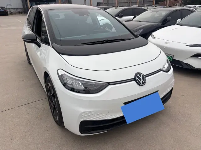 Volkswagen ID.3 — Фото автомобиля 3