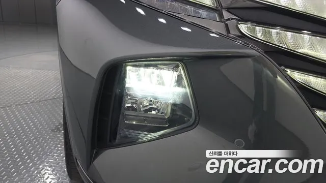 Hyundai Tucson Tucson (NX4) Дизель 2.0 2WD — Фото автомобиля 22