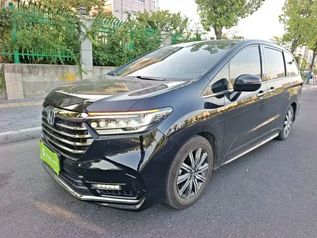 Фотография автомобиля — Honda Odyssey